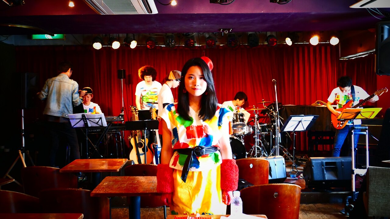 町あかりバンド名義のニューアルバム発売、姫乃たまと飲むだけのMV公開