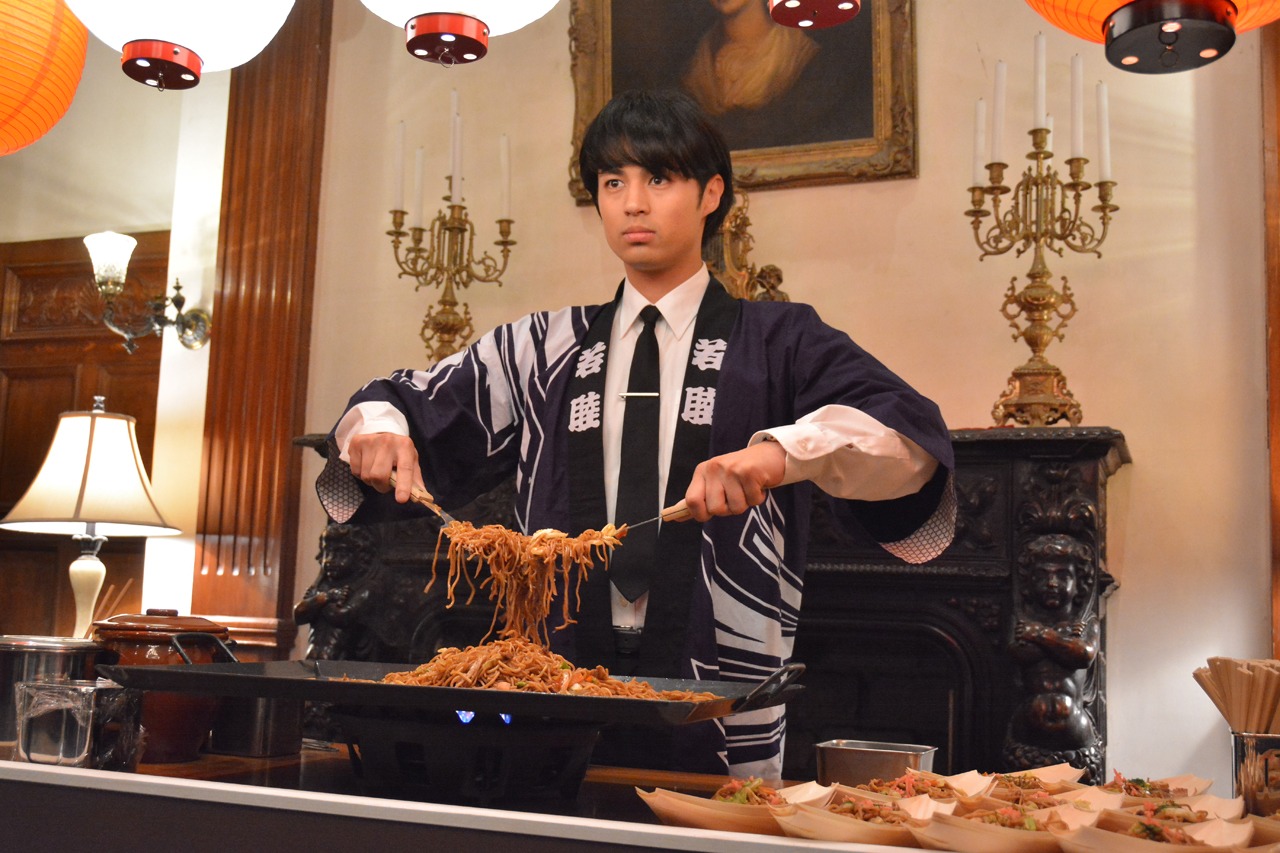 日本テレビ系「崖っぷちホテル！」第9話のワンシーン。 (c)NTV