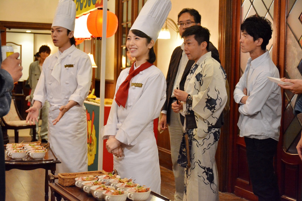 日本テレビ系「崖っぷちホテル！」第9話のワンシーン。 (c)NTV
