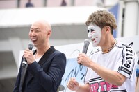 森本稀哲と樽美酒研二。