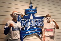 森本稀哲と樽美酒研二。