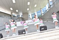 私立恵比寿中学「でかどんでん」リリース記念イベントの様子。