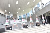 私立恵比寿中学「でかどんでん」リリース記念イベントの様子。