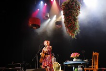 Chara「Shut Up and Kiss Me! ～Sweet Soul Sessions Tour～」広島・BLUE LIVE HIROSHIMA公演の様子。(c) HAJIME KAMIIISAKA