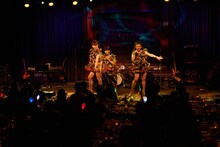 「星屑スキャット LIVE2018 化粧室で逢いましょう」の様子。（撮影：下村しのぶ）