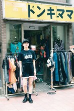 NEGLECT ADULT PATiENTSとTANGTANGコラボTシャツのイメージ写真。