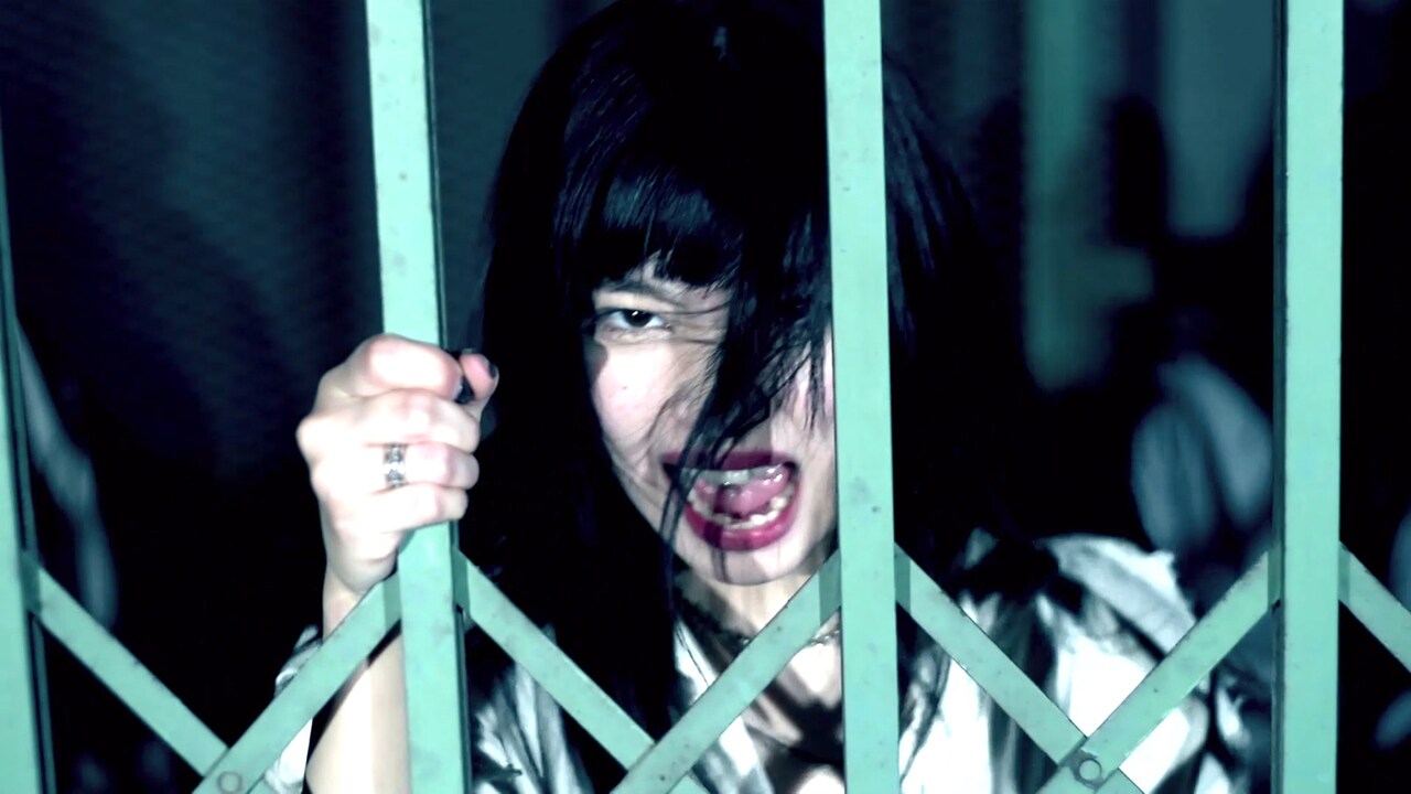 BRATS、黒宮れい攻めるネオグランジ系「どうだってよかった」MV公開