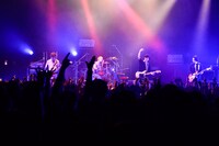 ストレイテナー「Future Dance TOUR」初日公演の様子。（Photo by Rui Hashimoto［SOUND SHOOTER］）