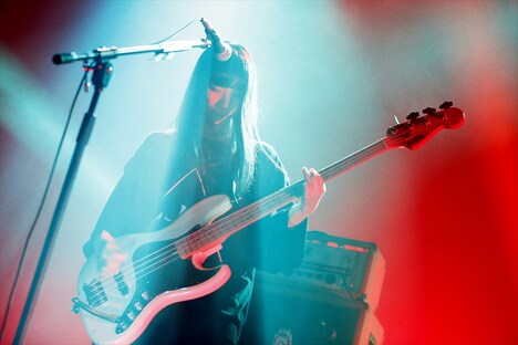 345（Vo, B）（撮影：岡田貴之）