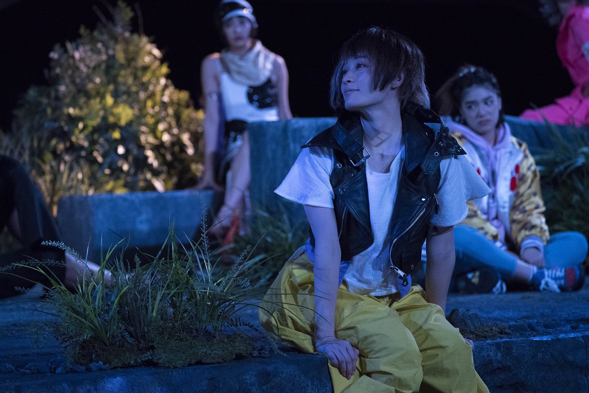 映画「猫は抱くもの」よりコムアイ出演シーン。(c)2018「猫は抱くもの」製作委員会