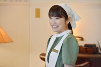 日本テレビ「崖っぷちホテル！」最終回より、小山内裕子。 (c)NTV