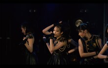 ロッカジャポニカ「だけどユメ見る」ライブ映像のワンシーン。