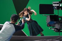 「LINE Pay 10円ピンポン篇」テレビCMメイキングより。