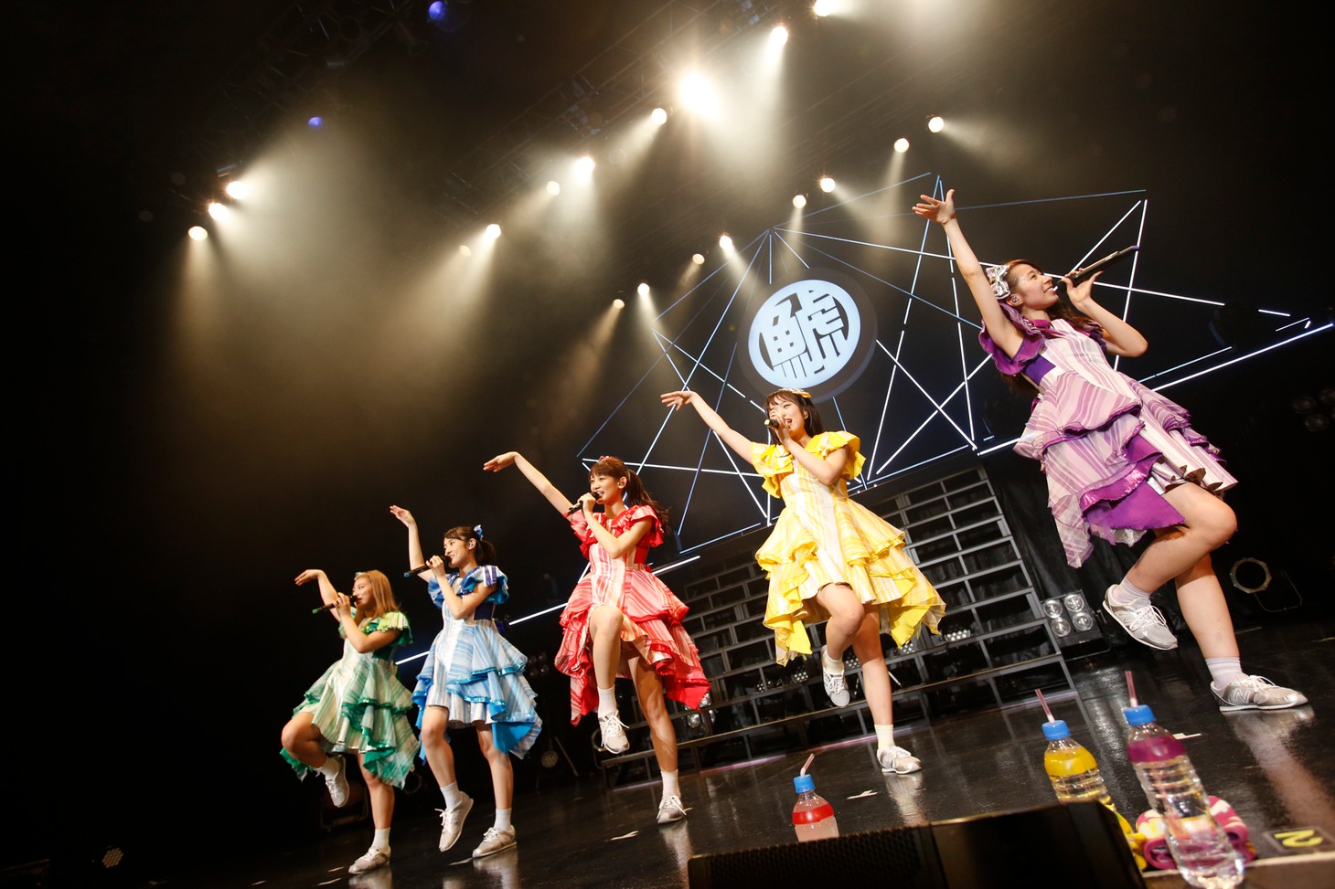 「チームしゃちほこ SPRING TOUR 2018～日本中でJUMP MAN！？幸せの使者は君だッ！～」東京・Zepp Tokyoの様子。（撮影：石井亜希）