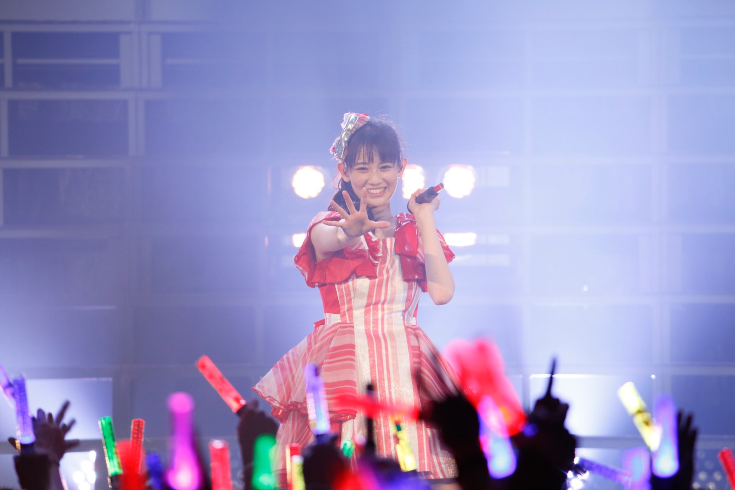 秋本帆華（撮影：石井亜希）