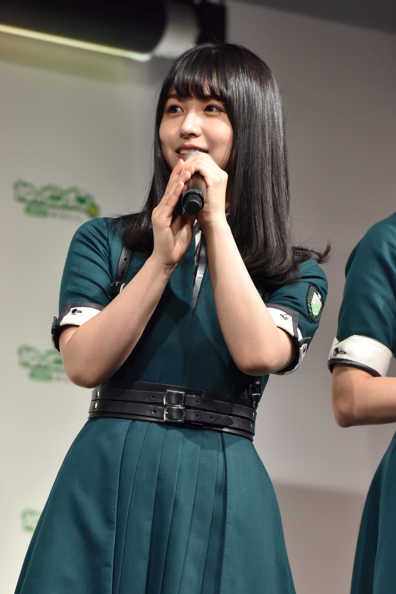 長濱ねる