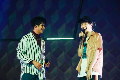 森崎ウィンと黒川ティム。(撮影:笹森健一)