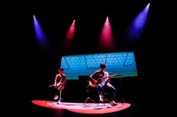 黒川ティムと森崎ウィン。（撮影：笹森健一）