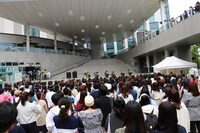 風男塾のフリーライブの様子。（写真提供：テイチクエンタテインメント）