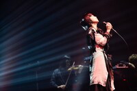 鬼束ちひろ「UNDER BABIES」Zepp Tokyo公演の様子。（撮影：橋本塁）