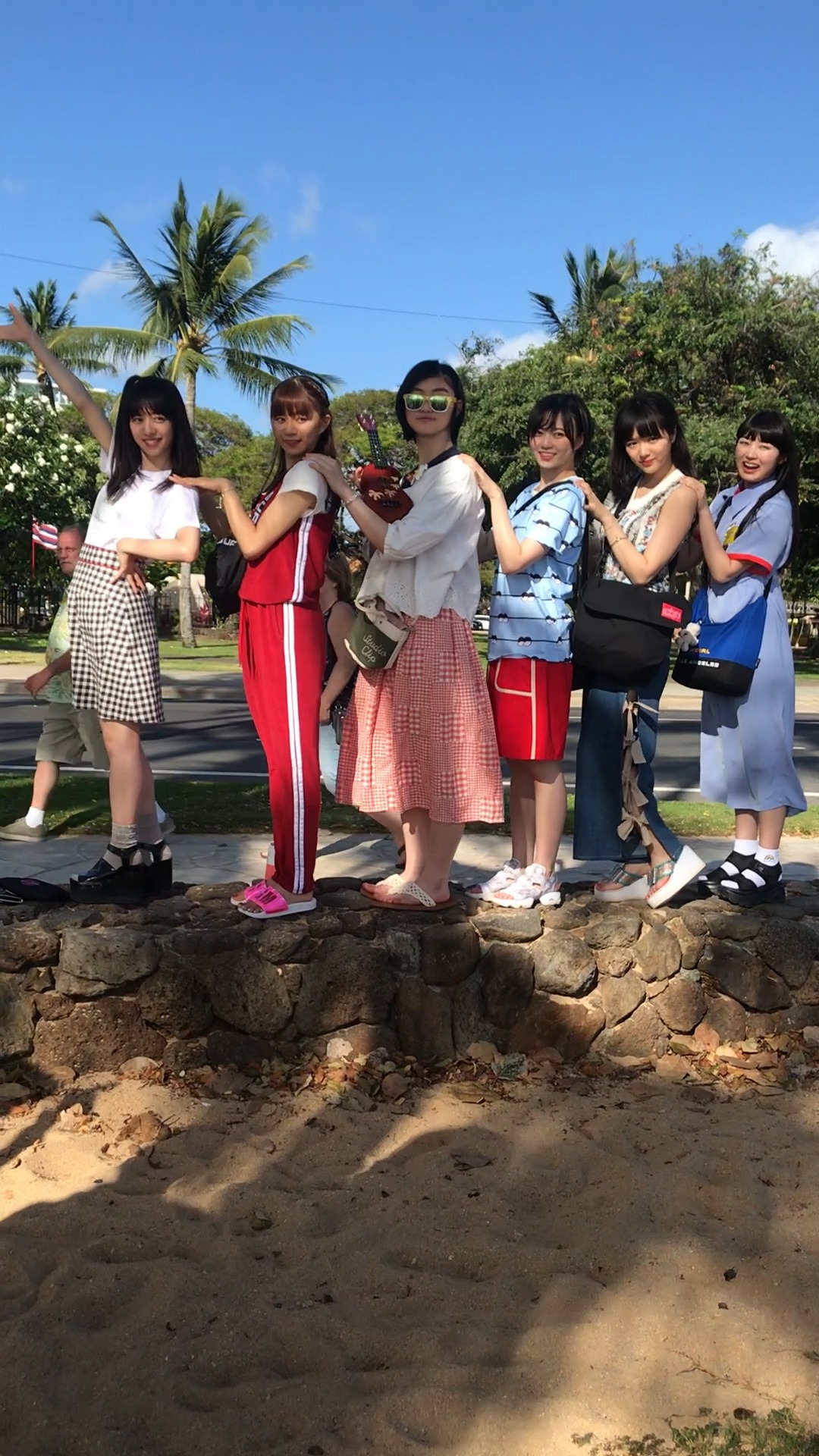 私立恵比寿中学「スウィーテスト・多忙。」ミュージックビデオのワンシーン。