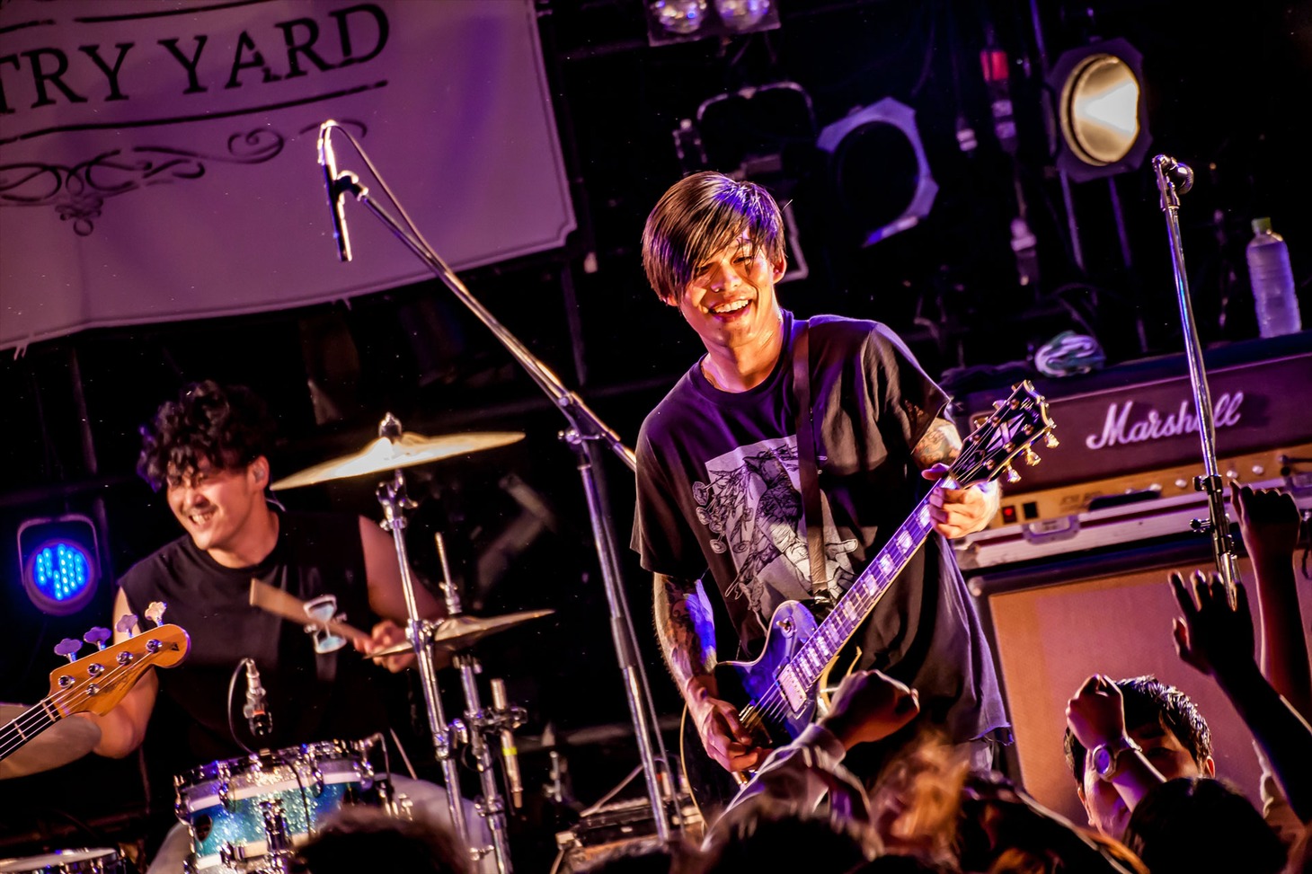 Yu-ki Miyamoto（G, Cho）（Photo by Takashi "TAKA" Konuma）