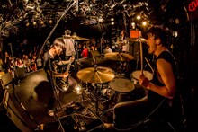 COUNTRY YARD「TOUR 2018 -10 YEARS MADE OUR NOW-」東京・渋谷CLUB QUATTRO公演の様子。（Photo by Takashi "TAKA" Konuma）