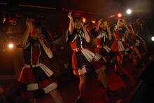 こぶしファクトリー「チョット愚直に！猪突猛進」をカバーする桜エビ～ず。