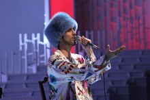 平井堅 (c)フジテレビ