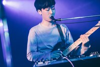 藤田恭輔（G, Key, Cho / the engy）（撮影：竹本みずき）