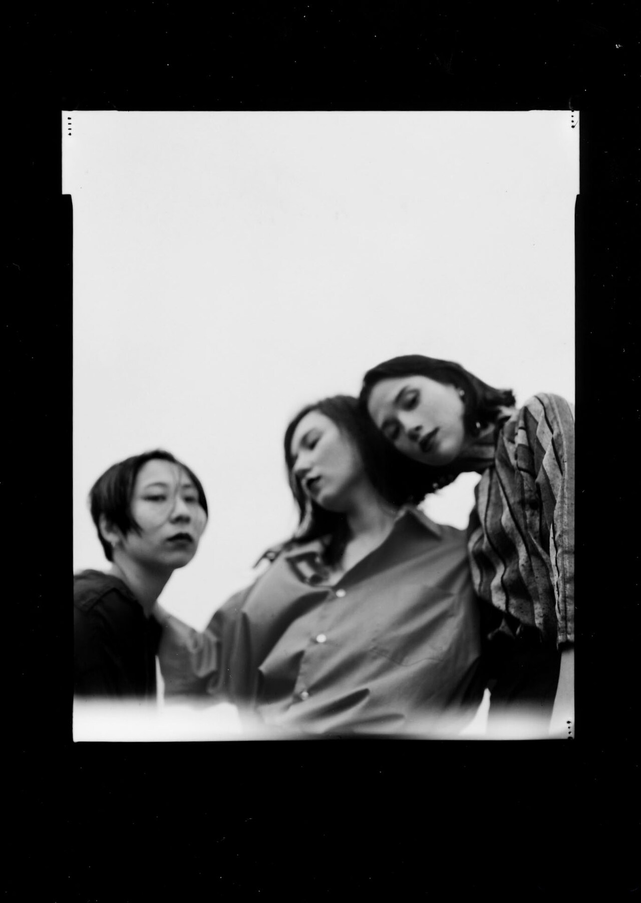 小林うてなら5人で新レーベル発足、新曲配信