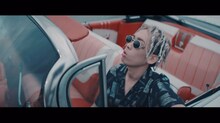 清水翔太「alone feat.SALU」ミュージックビデオのワンシーン。