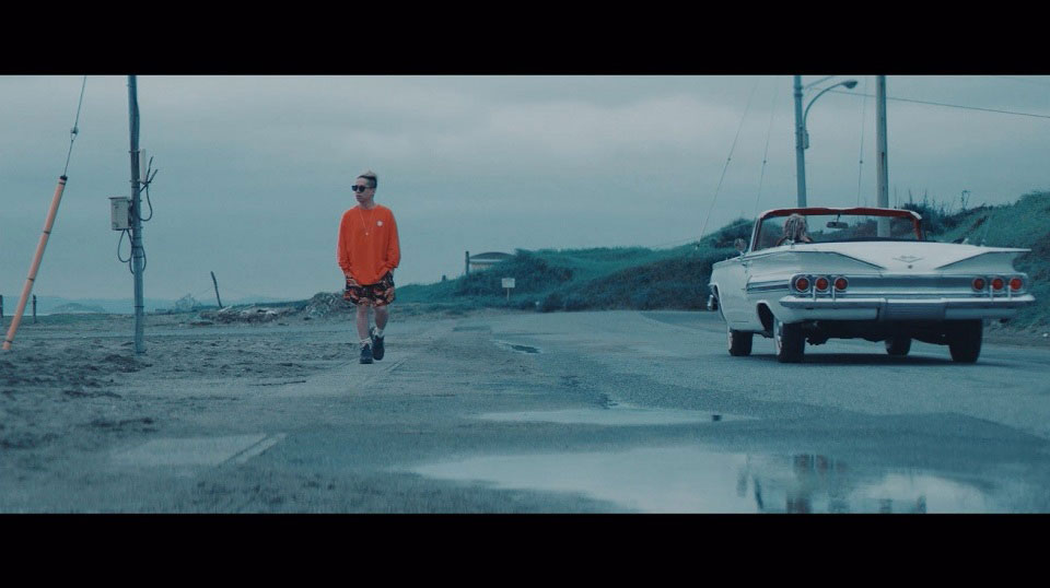清水翔太「alone feat.SALU」ミュージックビデオのワンシーン。