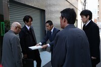 ドラマ「宮本から君へ」のワンシーン。 ©「宮本から君へ」製作委員会