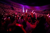 佐々木彩夏「AYAKA NATION 2018 in 横浜アリーナ」の様子。（Photo by HAJIME KAMIIISAKA＋Z）