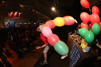 「SATANIC CARNIVAL'18」会場内の様子。（写真提供：PIZZA OF DEATH RECORDS）