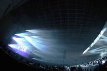 「amazarashi Live Tour 2018『地方都市のメメント・モリ』追加公演」中野サンプラザホール公演の様子。