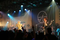 SCREEN mode「SCREEN mode LIVE TOUR 2018 -Funky Star-」の様子。