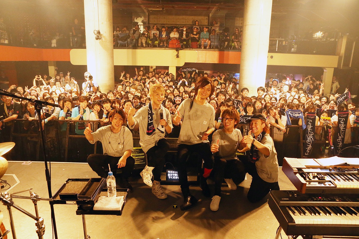 SCREEN mode「SCREEN mode LIVE TOUR 2018 -Funky Star-」の様子。