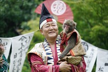 「パンク侍、斬られて候」より、國村隼演じる大浦主膳。