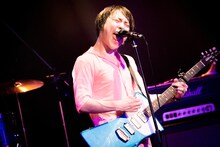 下川リヲ（Vo, G）（撮影：高村勇一郎）