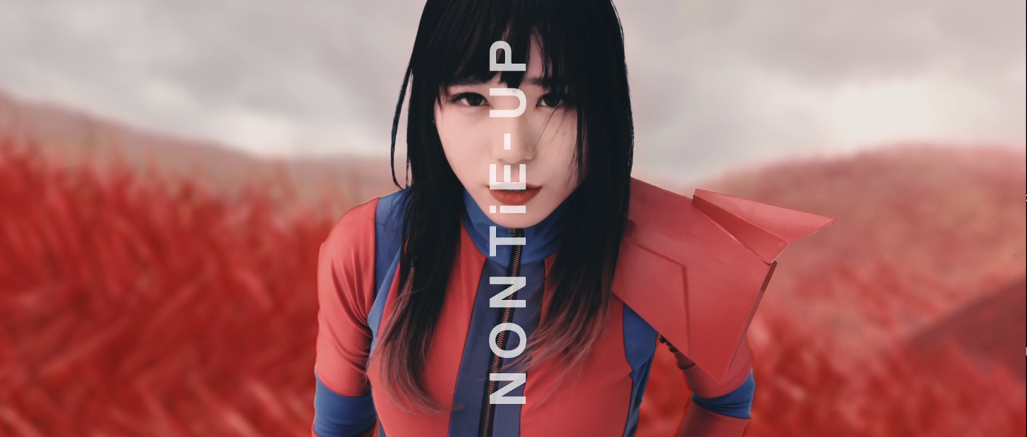 BiSH「NON TiE-UP」ミュージックビデオのワンシーン。