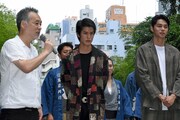 「菊とギロチン」ヒット祈願イベントの様子。