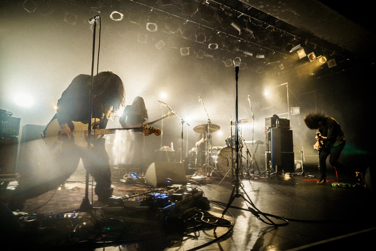 THE NOVEMBERS「Tour - TODAY -」東京・LIQUIDROOM公演の様子。（Photo by Atsuki Umeda）