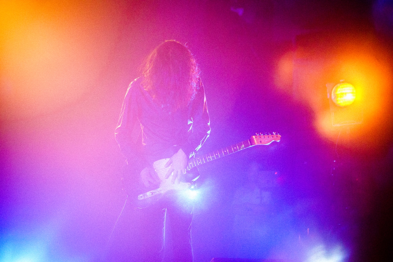 ケンゴマツモト（G / THE NOVEMBERS）（Photo by Atsuki Umeda）