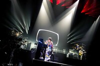 RADWIMPS「Road to Catharsis Tour 2018」神奈川・横浜アリーナ公演の様子。（撮影：ヤオタケシ）