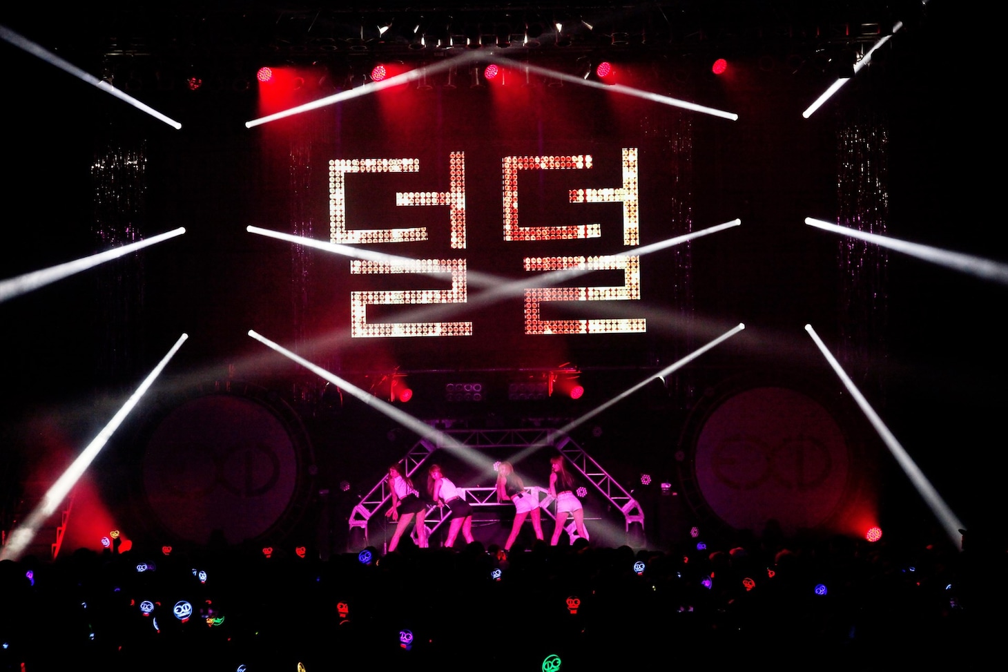 「EXID PREMIUM DEBUT SHOWCASE "Exceed In Dreaming" in JAPAN」第1部の様子。（撮影：田中真二）