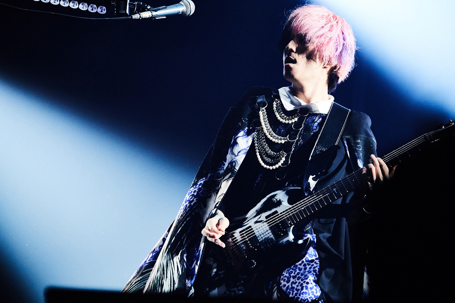 薫（G / DIR EN GREY）