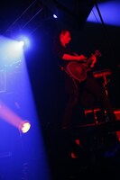 鈴木重伸（G / THE ORAL CIGARETTES）