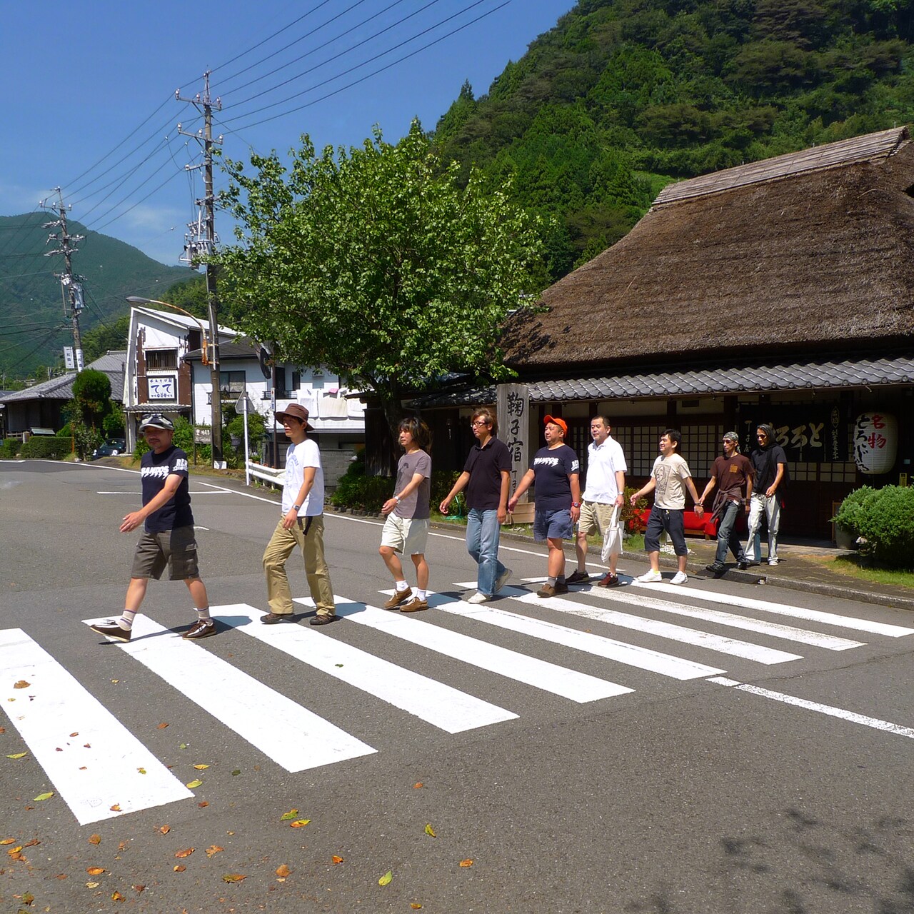 しりあがり寿ら参加バンドOBANDOS × トリプルファイヤー × imaiのスリーマンライブ開催